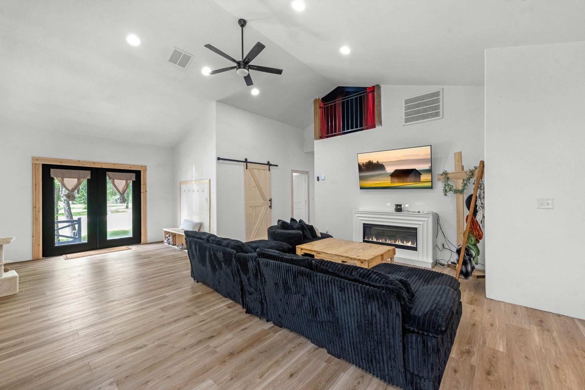 24558 Lady Ellen Drive