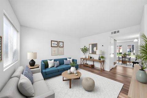 Photo of 11002 Hammerly Boulevard #27, Houston, TX 77043 (MLS # 73924406)