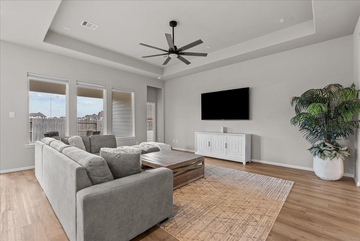 32302 Elmwood Manor