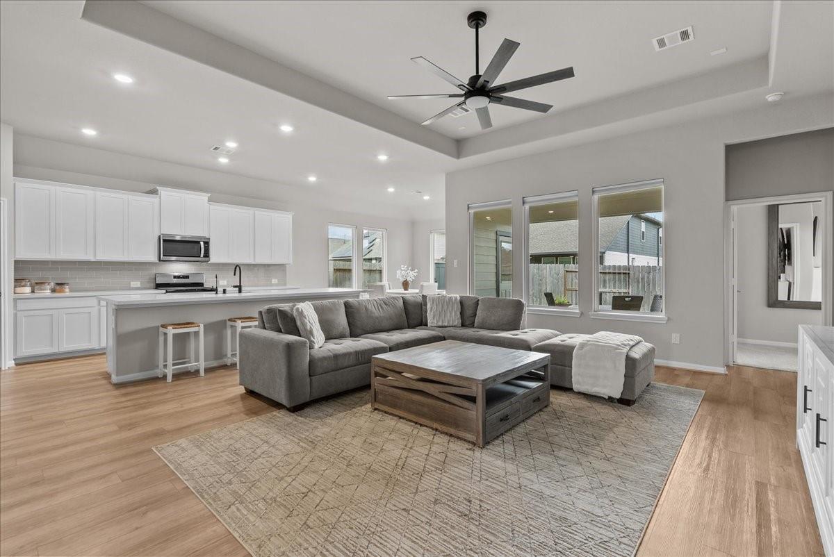32302 Elmwood Manor
