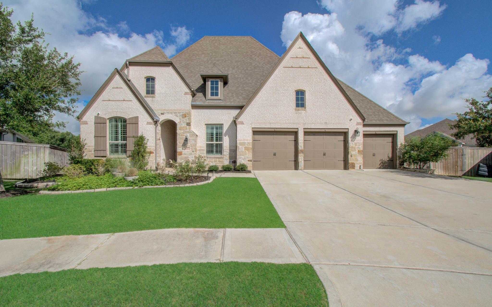 30414 Garden Ridge Court