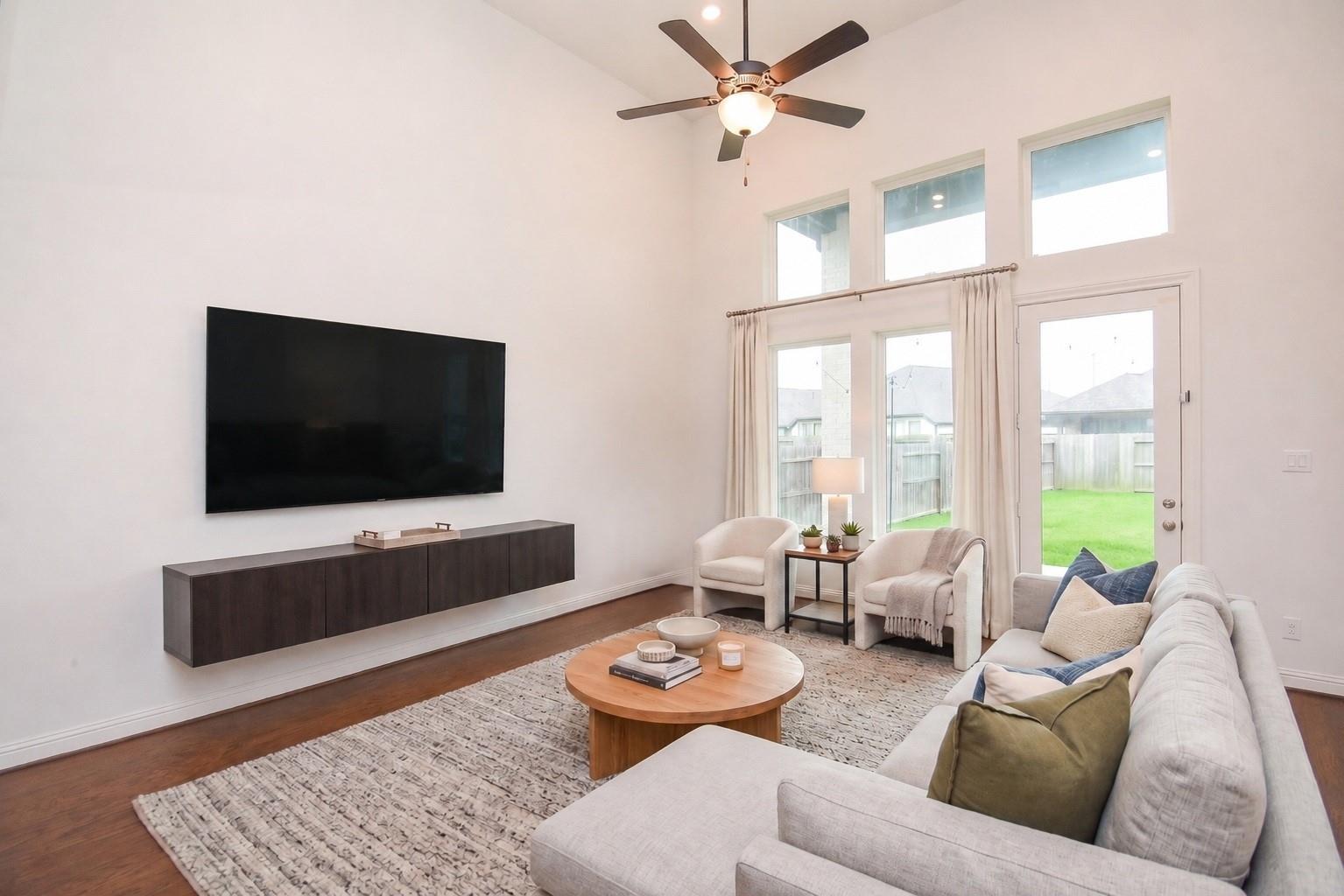 9406 Water Breeze Court