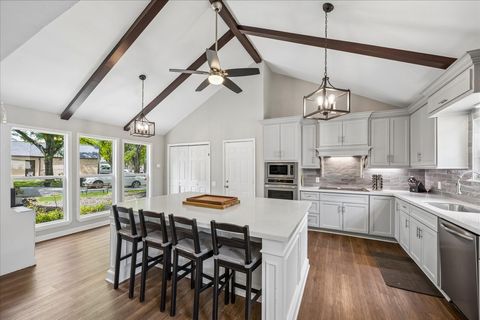 Photo of 1363 Beaujolais Lane, Houston, TX 77077 (MLS # 92151352)
