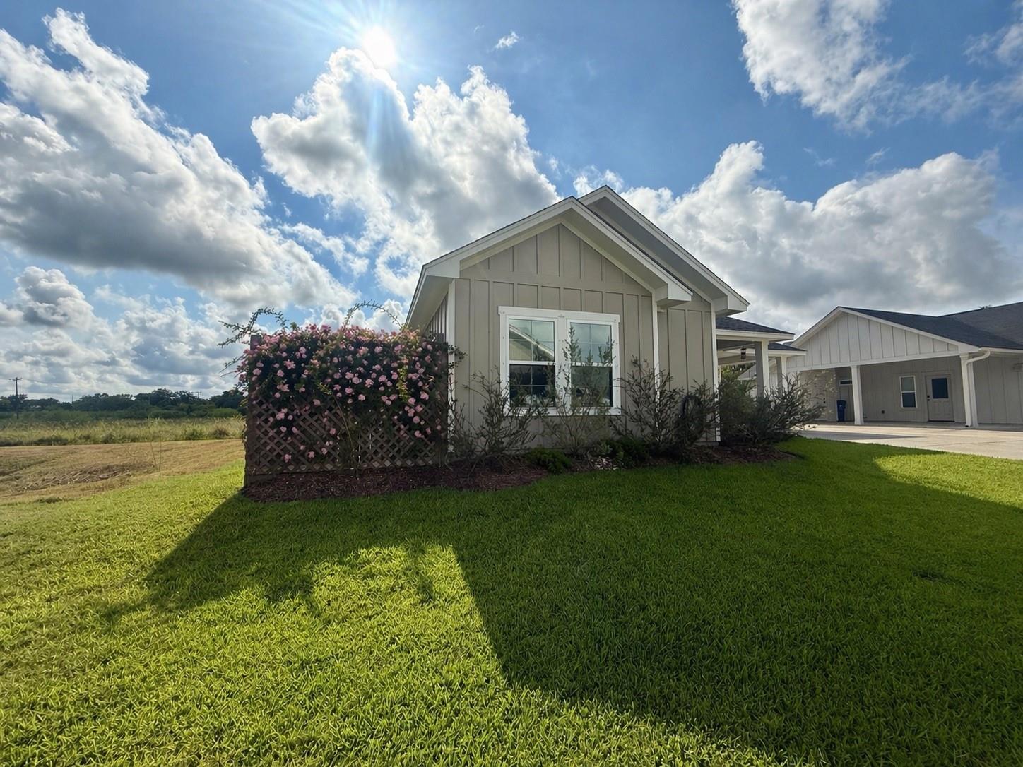 133 Ellis Lane