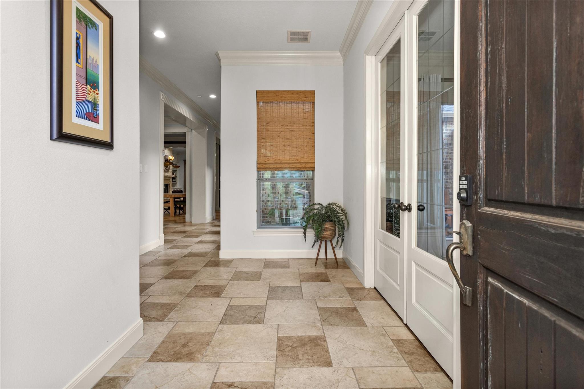 114 S Knights Crossing Drive