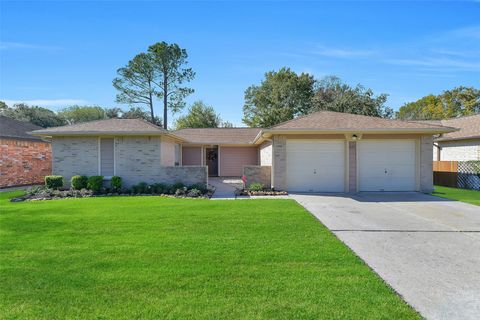 607 Dixie Drive League City TX 77573