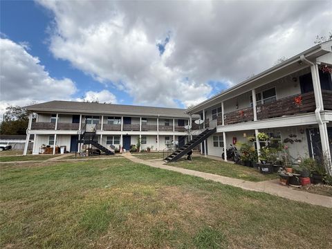 Photo of 200 Hill Street #7, Sealy, TX 77474 (MLS # 73302762)