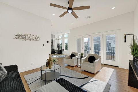 Tiny photo for 5617 Val Verde Street, Houston, TX 77057 (MLS # 30960307)