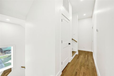 Tiny photo for 5617 Val Verde Street, Houston, TX 77057 (MLS # 30960307)