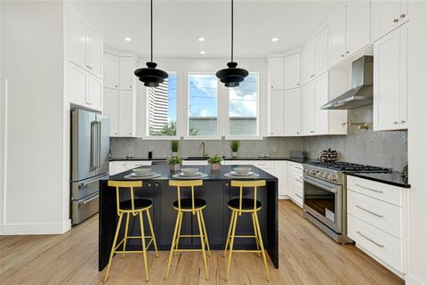 Tiny photo for 5617 Val Verde Street, Houston, TX 77057 (MLS # 30960307)