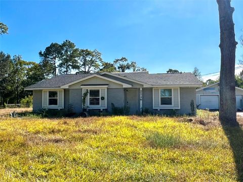 Photo of 3012 Terry Lane, Baytown, TX 77521 (MLS # 12155755)