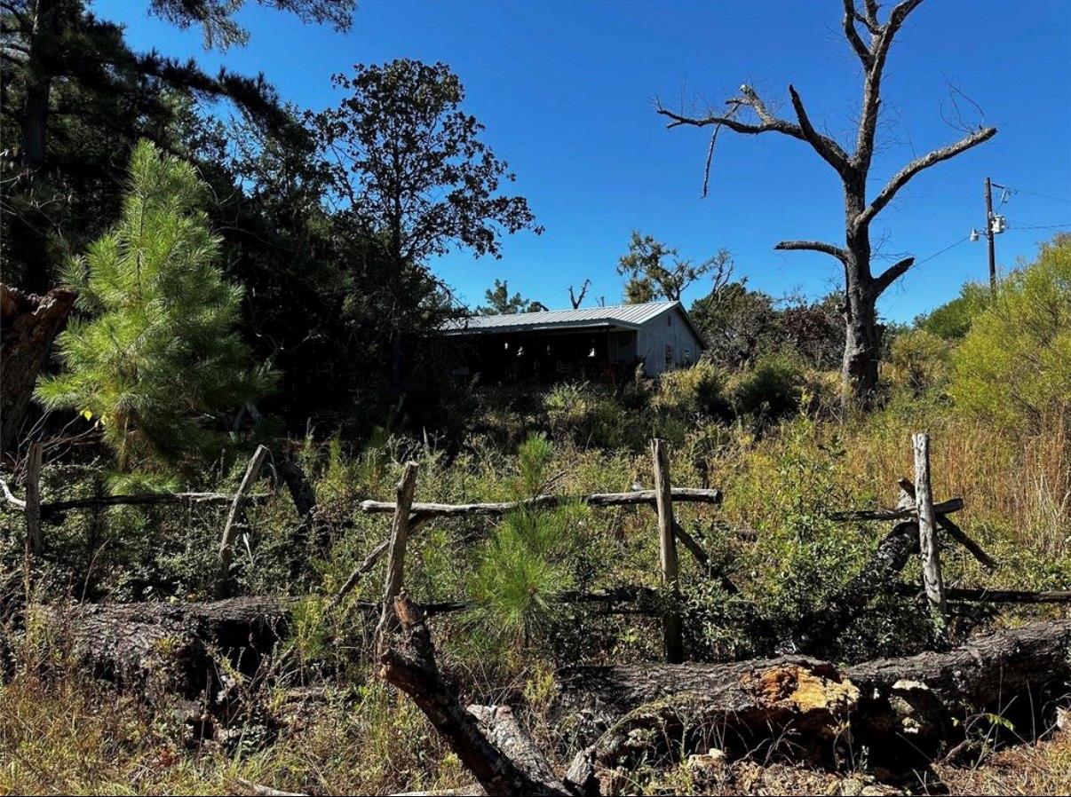 285 Private Road 3420