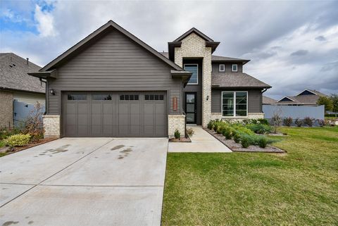 Photo of 32426 Fly Fish Way, Fulshear, TX 77441 (MLS # 45697915)