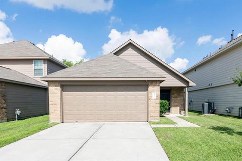 Photo of 13150 Ingram Gap Lane, Houston, TX 77048 (MLS # 64652254)