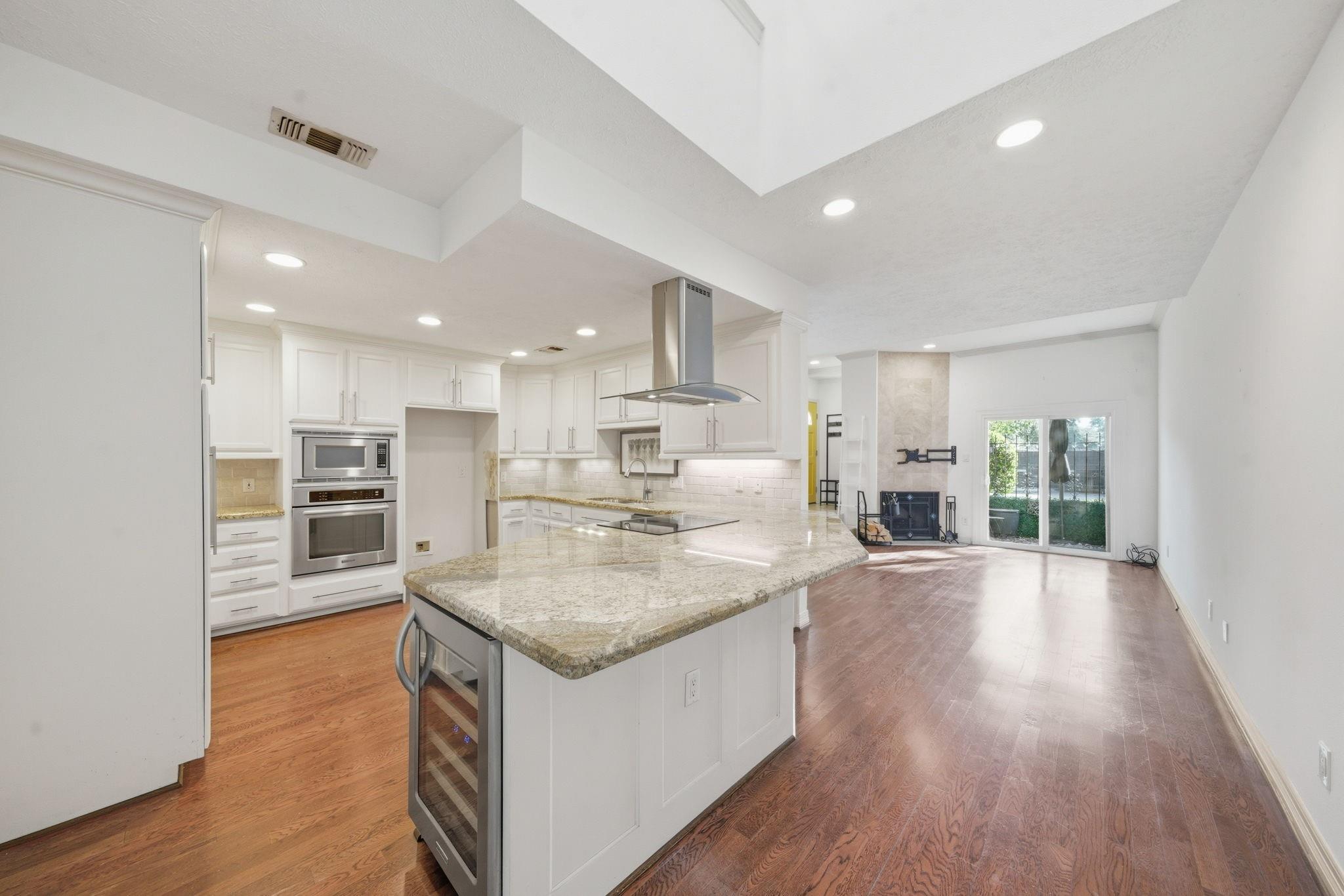 2220 Bering Drive 34