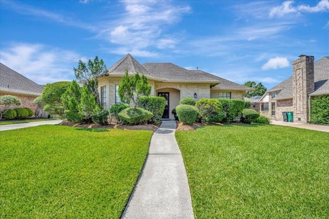 Photo of 6906 Middlefield Drive, Pasadena, TX 77505 (MLS # 15696848)