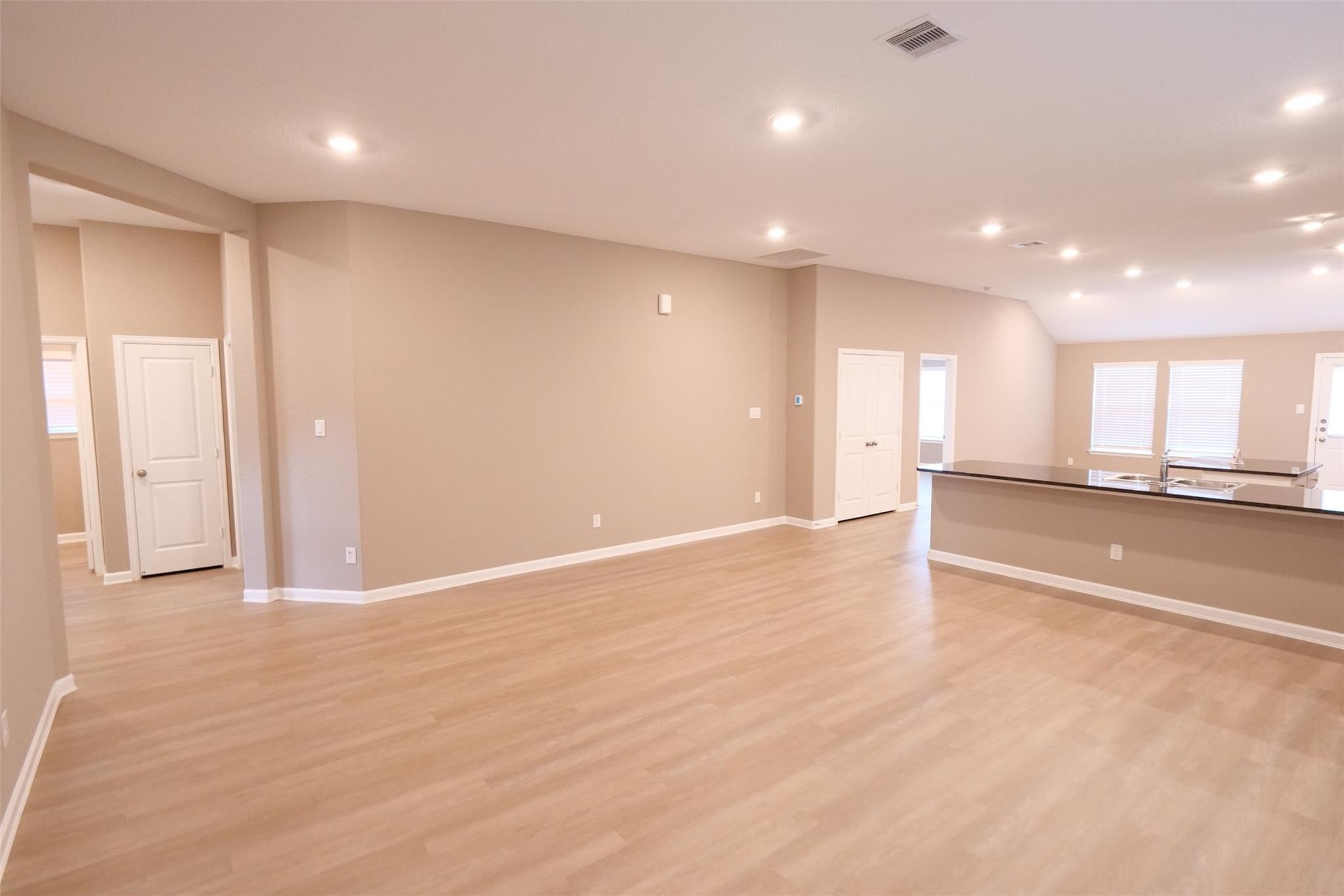 7211 Songlark Landing