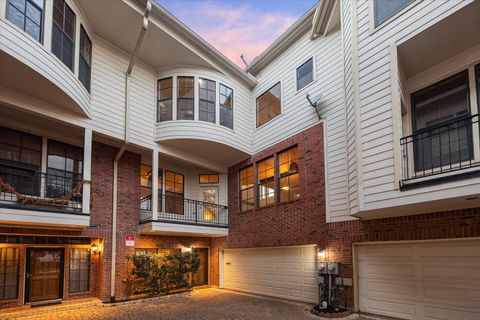 Photo of 1002 Columbus Street #A, Houston, TX 77019 (MLS # 71897456)