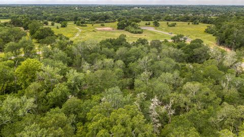 Photo of 2 Prairie Blossom Way, Brenham, TX 77833 (MLS # 34468082)