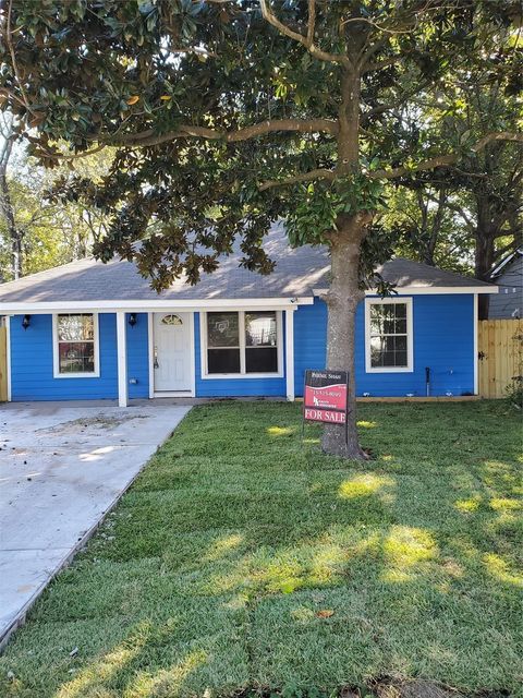 Photo of 6815 Sidney St, Houston, TX 77021 (MLS # 71078170)