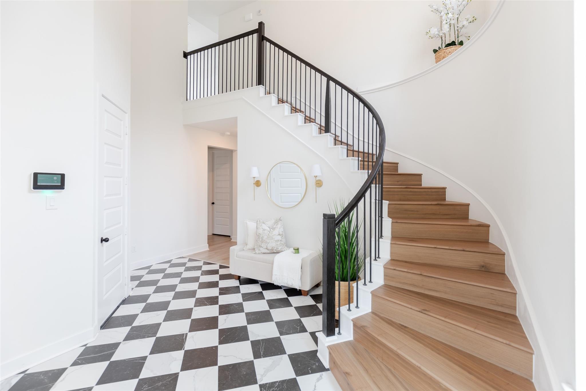 28810 Mount Bonnell Lane