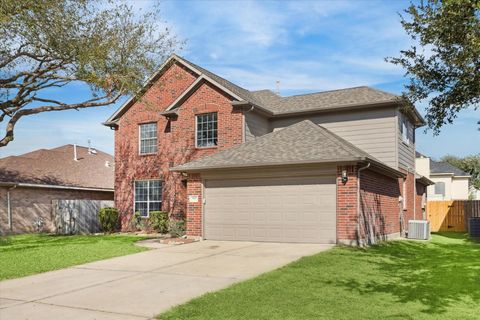 Photo of 16706 Wilson Creek Lane, Houston, TX 77083 (MLS # 97342988)