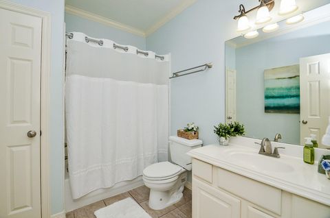 Tiny photo for 2831 Briarhurst Park, Houston, TX 77057 (MLS # 26342176)