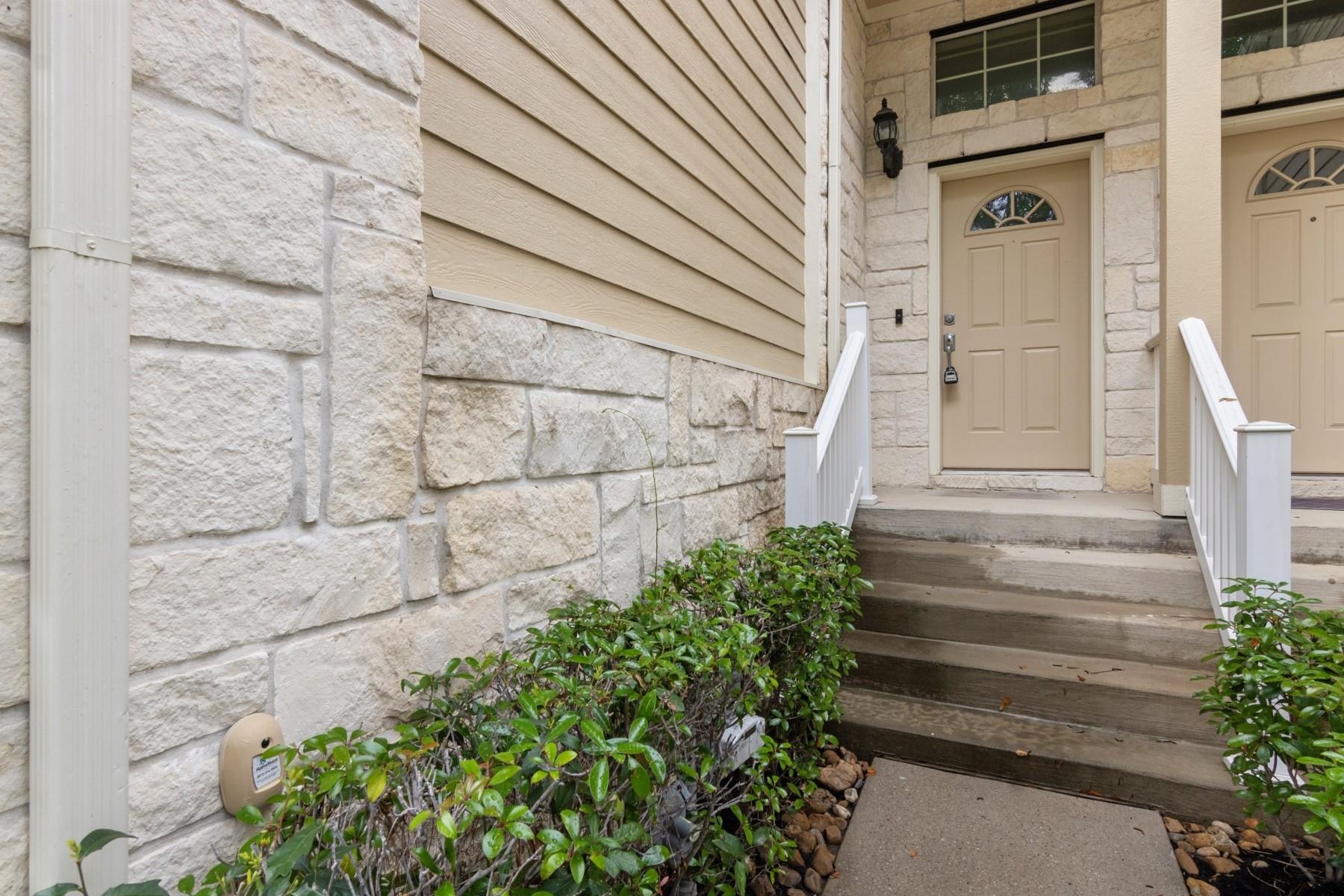 13600 Breton Ridge Street 30C