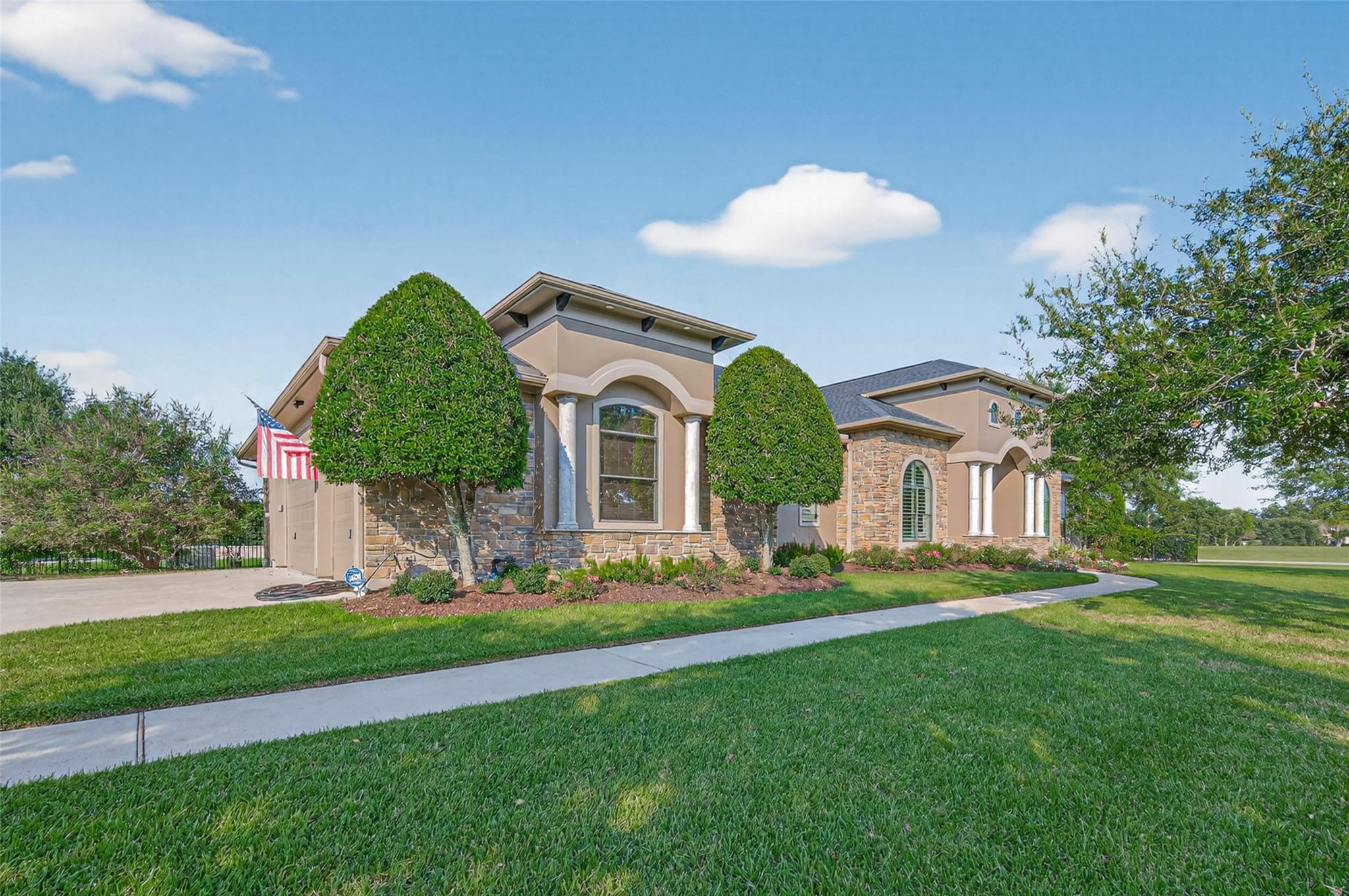 4002 Adobe Arch Court