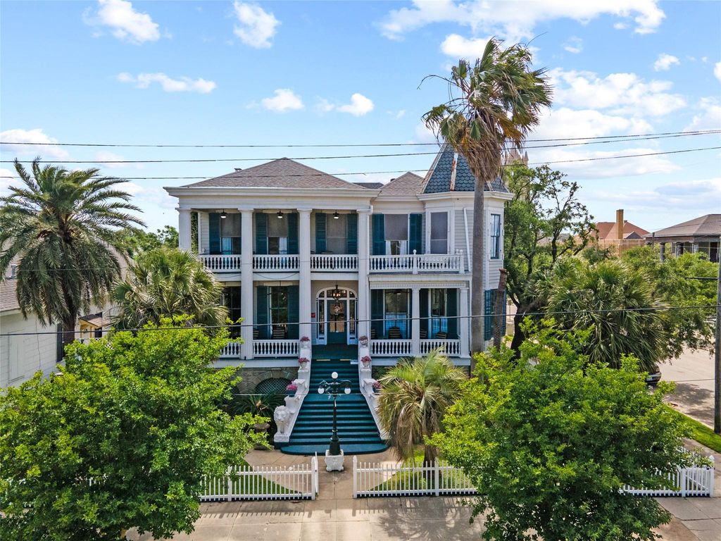 Photo of 1103 33rd Street, Galveston, TX 77550 (MLS # 71623951)