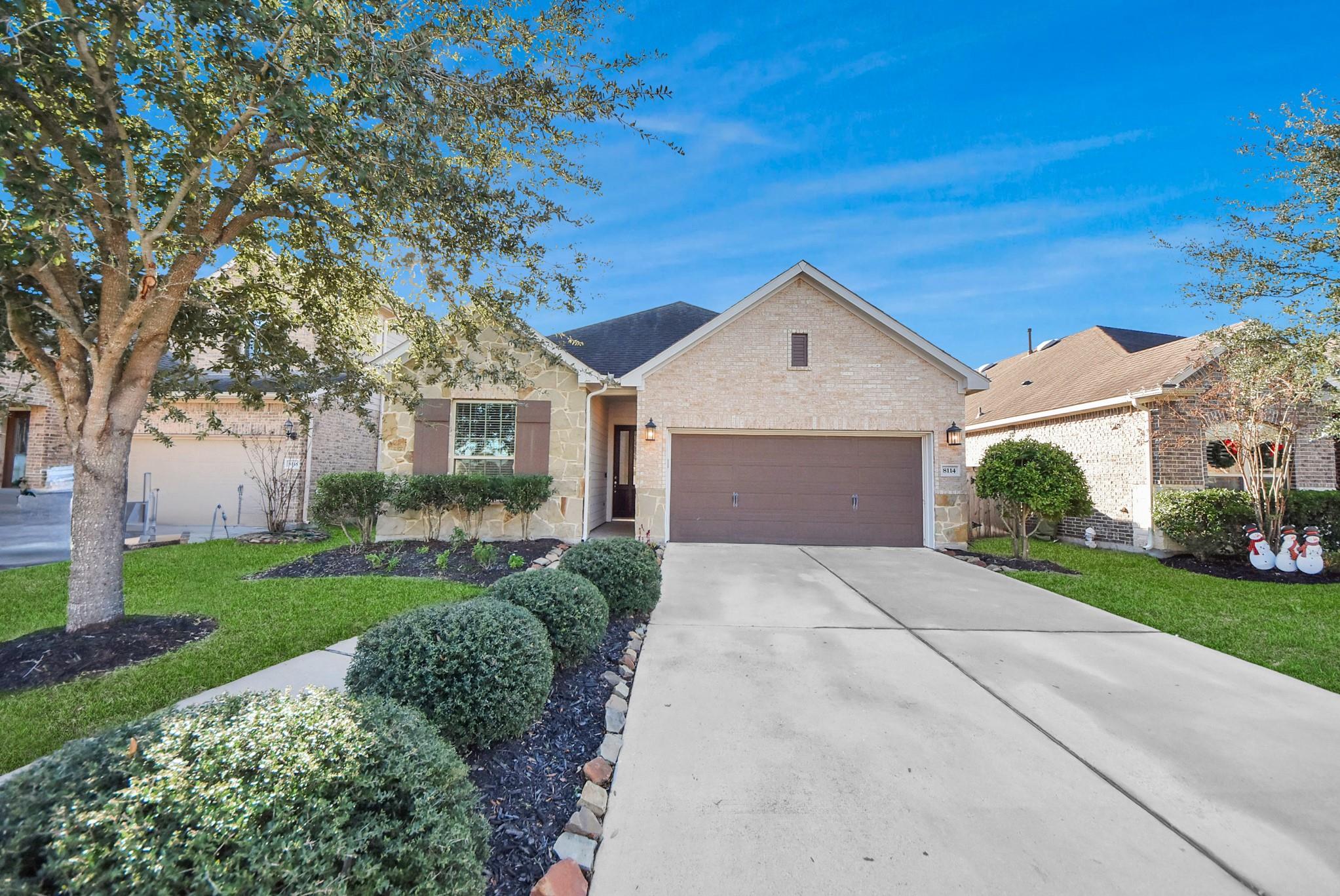 8114 Silverspot Lane