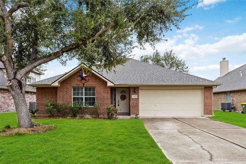 Photo of 5403 Palo Duro Drive, Pearland, TX 77584 (MLS # 68741382)