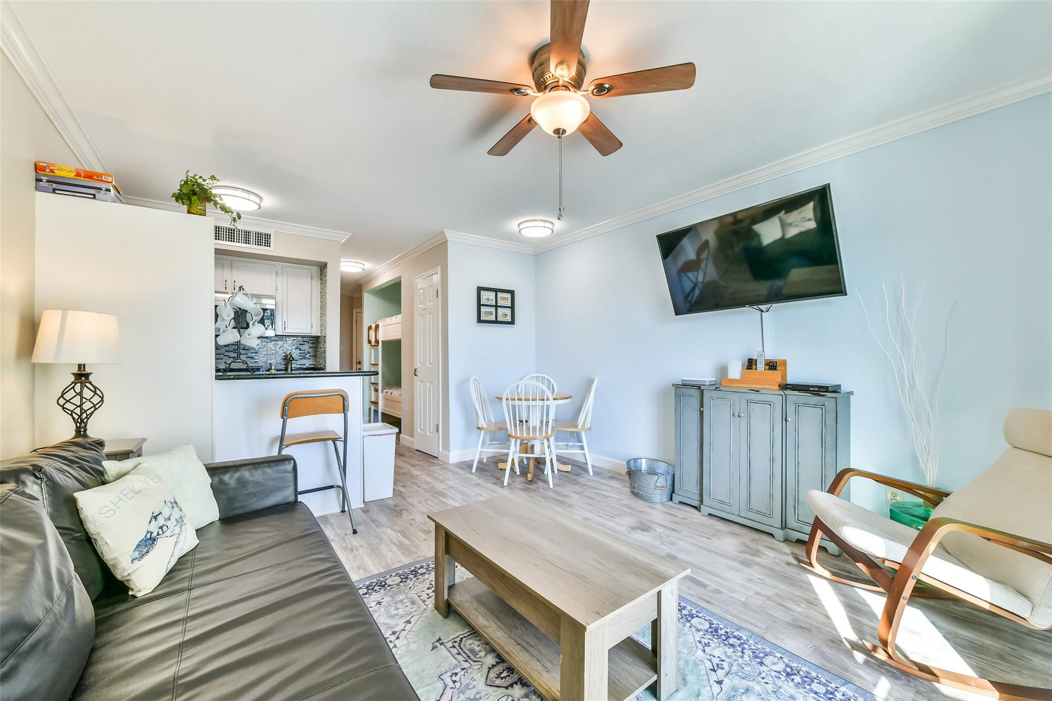 6300 Seawall Boulevard 9220