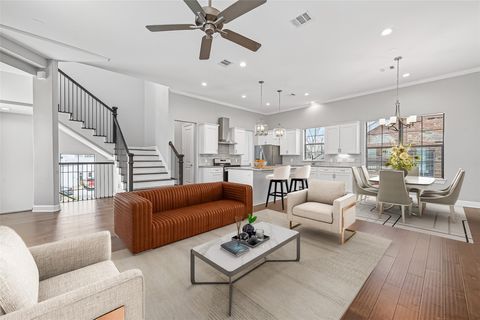 Photo of 3303 Beverly Forest Drive, Houston, TX 77057 (MLS # 58413755)