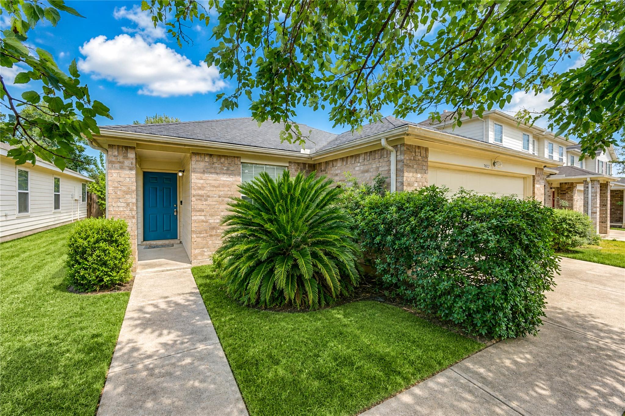 7602 Drifting Willow Court