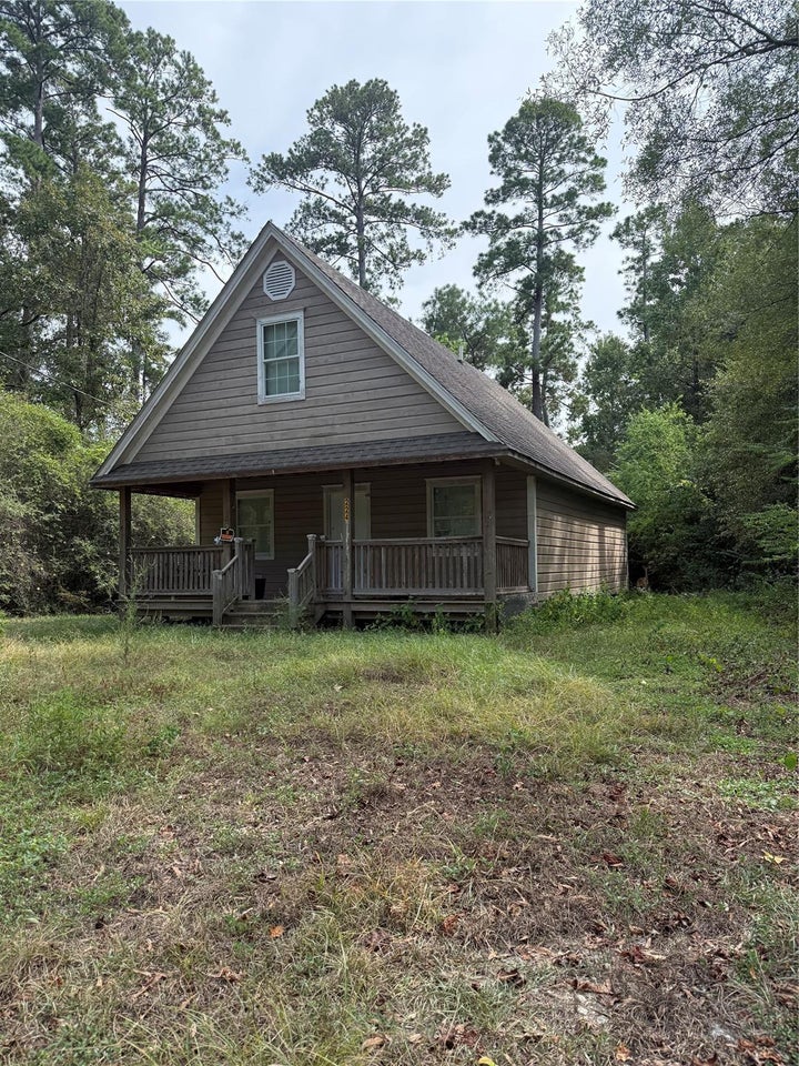 Photo 1 of 18 — 224 Sequoia Lane, Onalaska, TX 77360