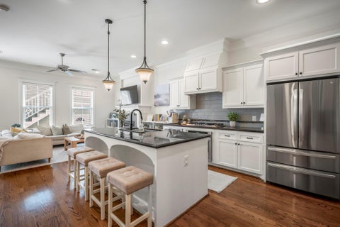 Tiny photo for 218 E 27th Street #A, Houston, TX 77008 (MLS # 88347005)