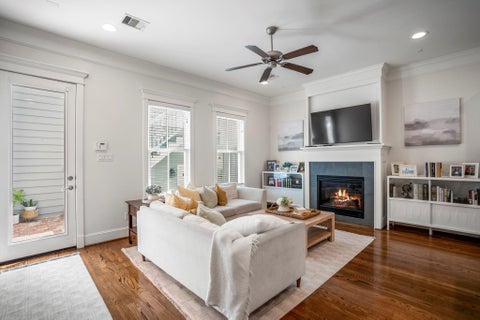 Tiny photo for 218 E 27th Street #A, Houston, TX 77008 (MLS # 88347005)