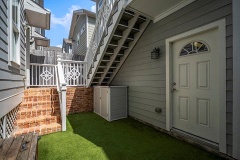 Tiny photo for 218 E 27th Street #A, Houston, TX 77008 (MLS # 88347005)