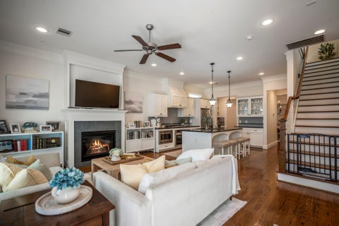 Tiny photo for 218 E 27th Street #A, Houston, TX 77008 (MLS # 88347005)