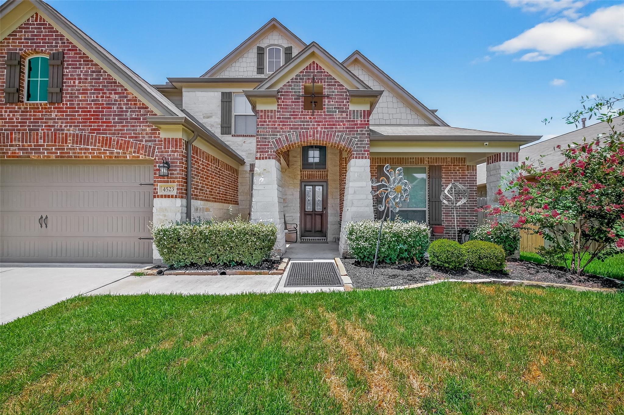 4523 Clara Rose Lane