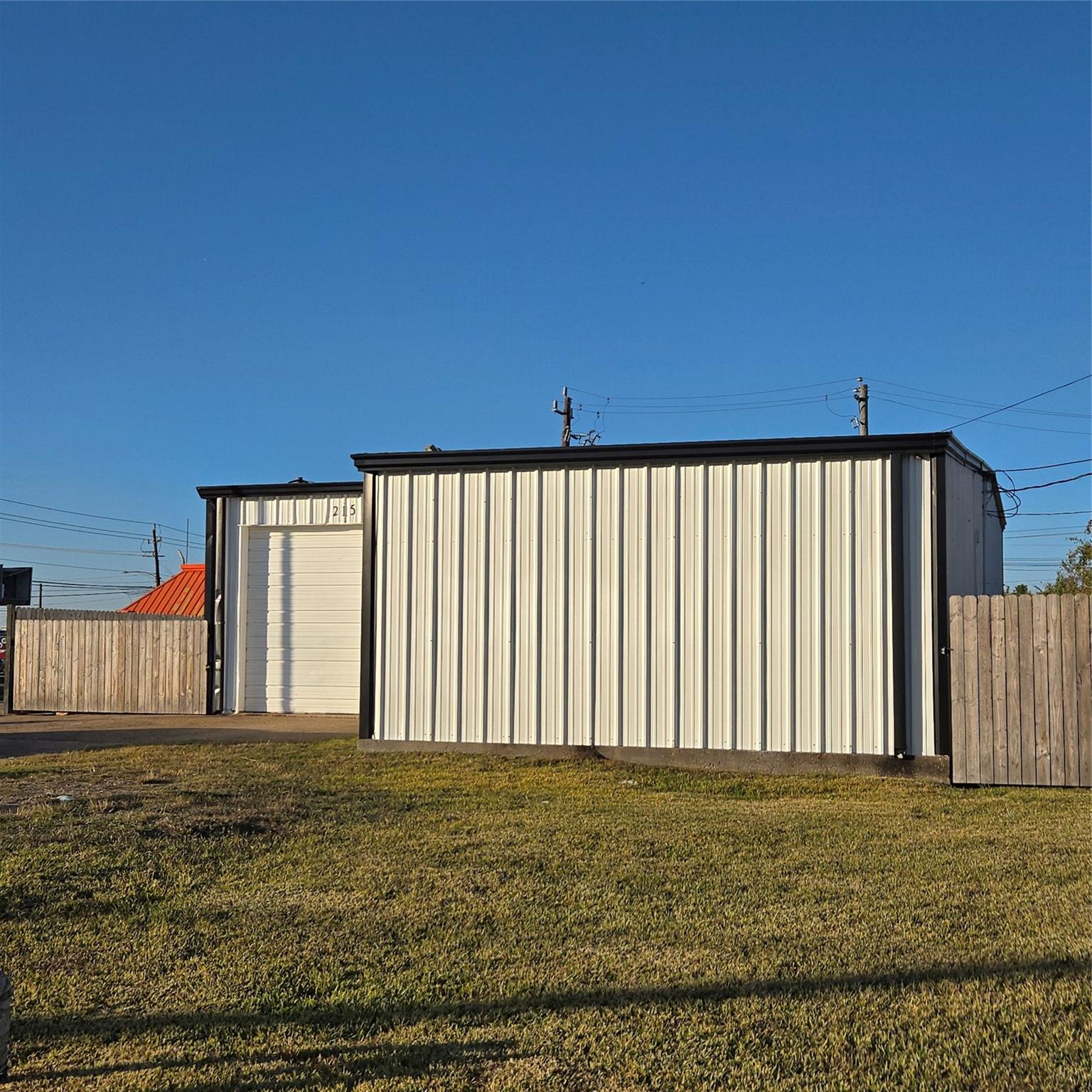 215 Fresa Road
