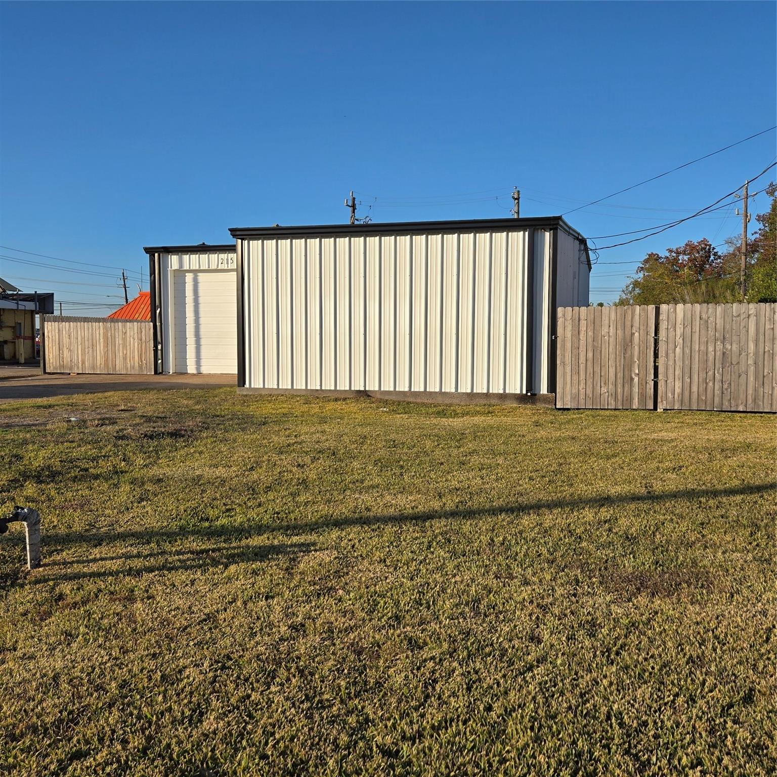 215 Fresa Road