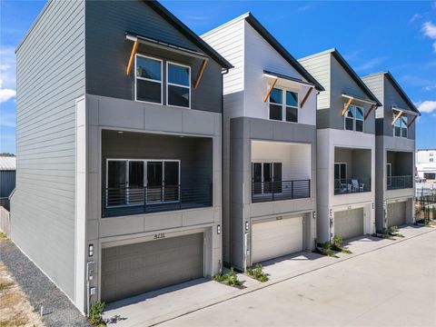 Tiny photo for 4710 Moving Meadows Drive Dr, Houston, TX 77018 (MLS # 88030627)