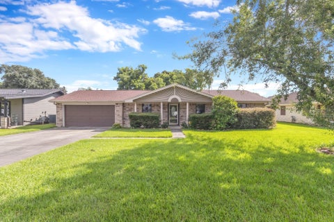 Photo of 915 S 14th Street, Nederland, TX 77627 (MLS # 66295321)