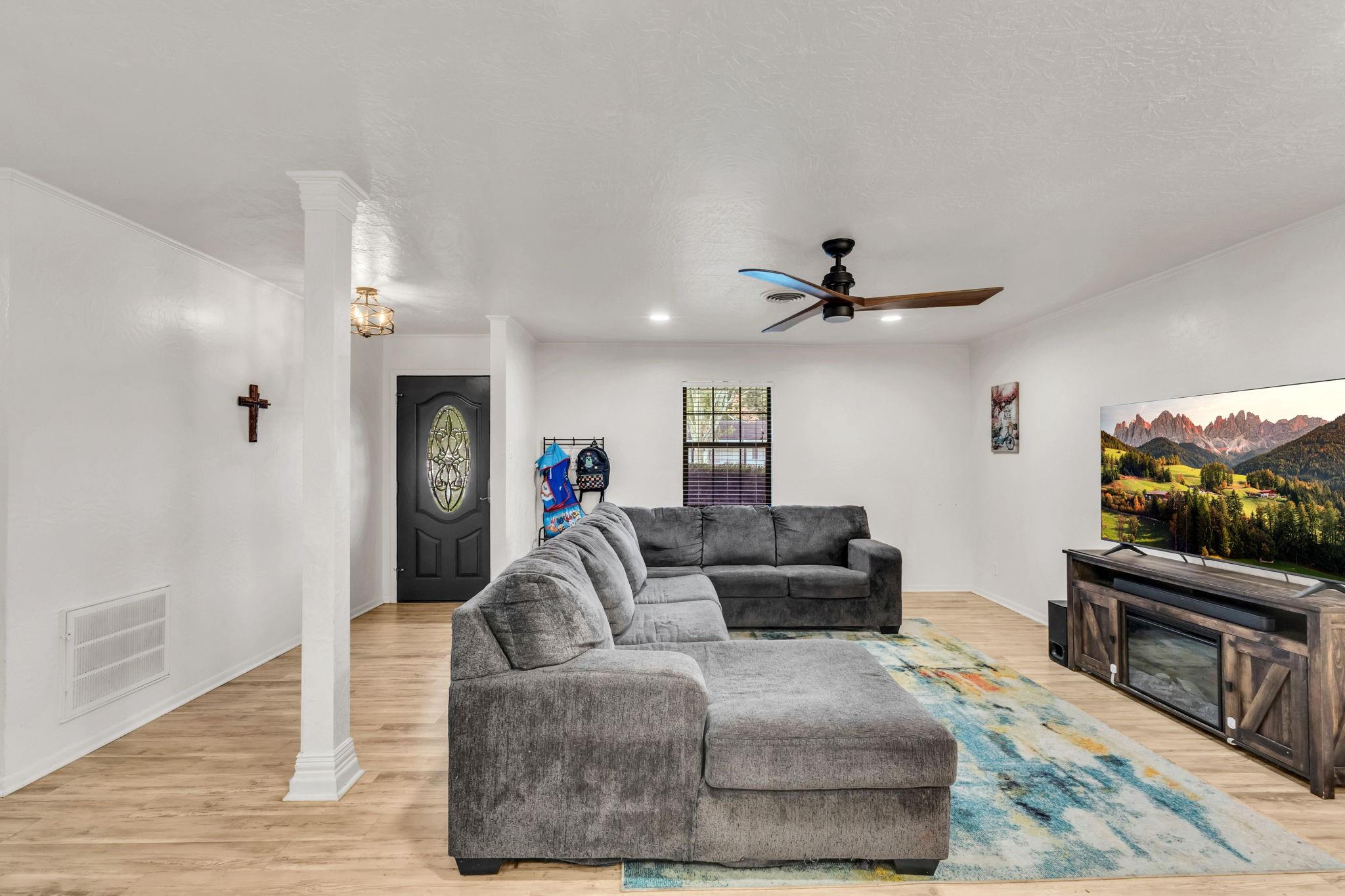 915 S 14th Street