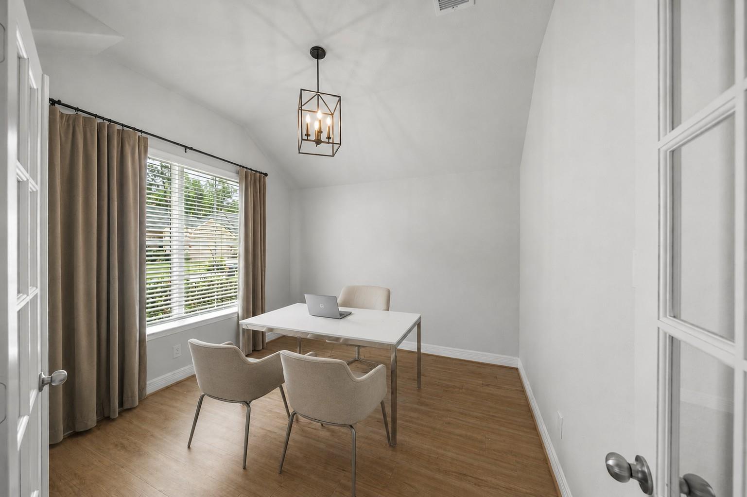 40638 Goldeneye Place