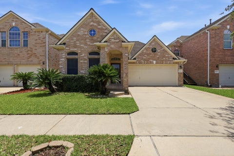 Photo of 10139 E Palm Lake Drive, Houston, TX 77034 (MLS # 4809665)