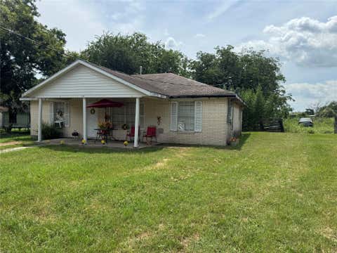 Photo of 115 Saint John Road, Schulenburg, TX 78956 (MLS # 64222446)