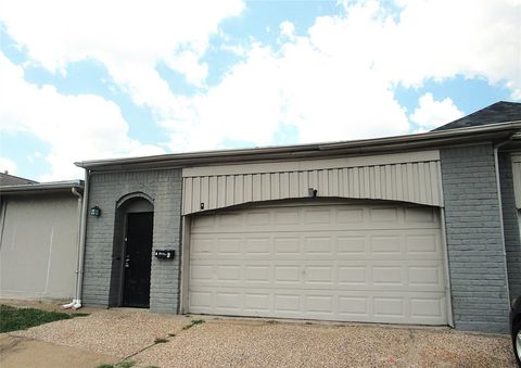 Photo of 8414 Beechnut Street #B, Houston, TX 77036 (MLS # 61560431)